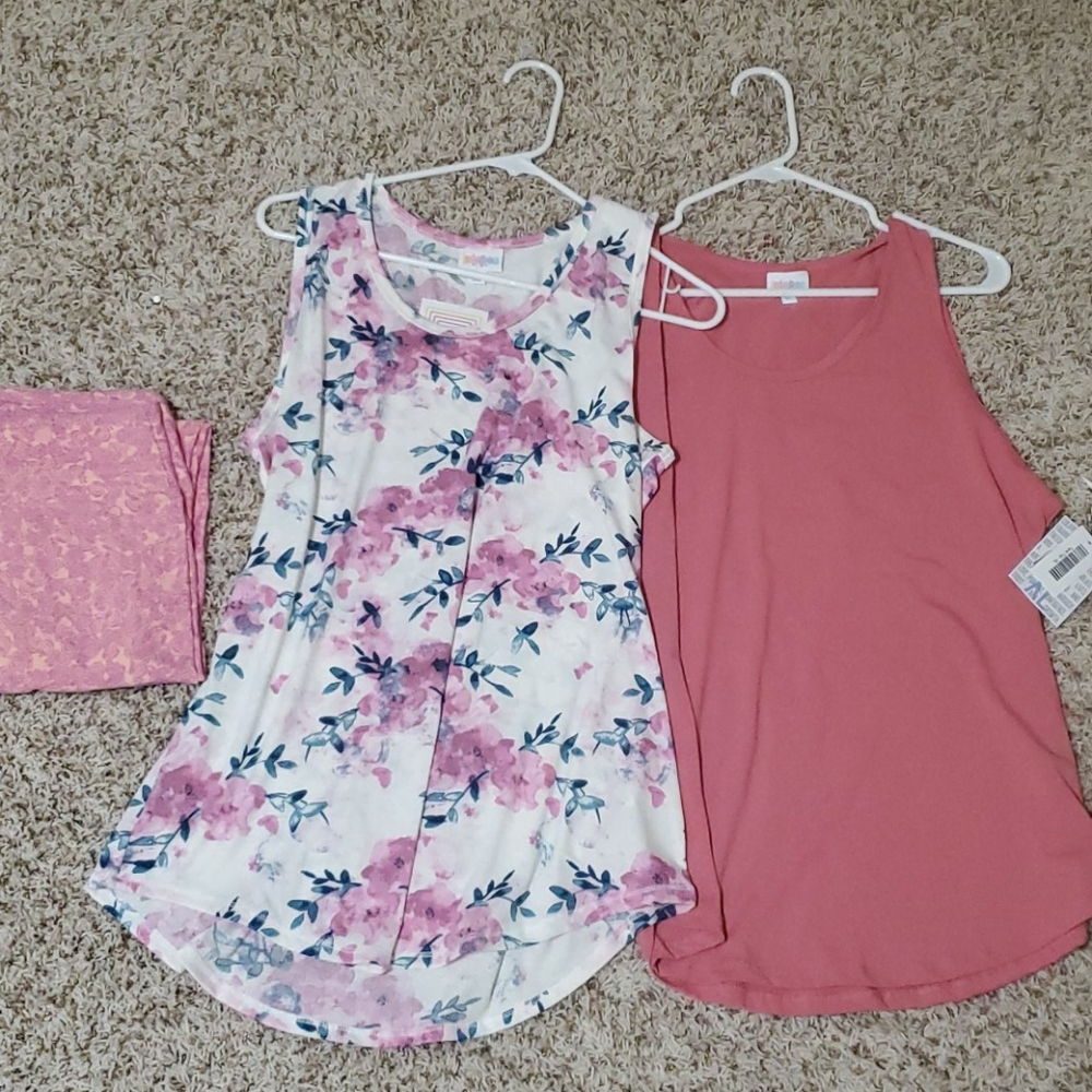 2 Lularoe tank tops + matching leggings